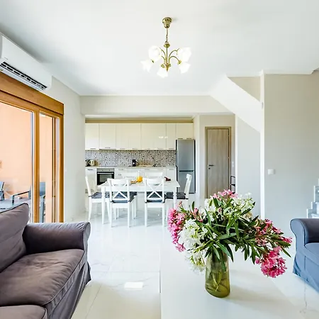 Tatil Evi With A Panoramic Sea View And Forest *