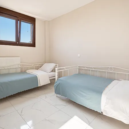 With A Panoramic Sea View And Forest * Polychrono